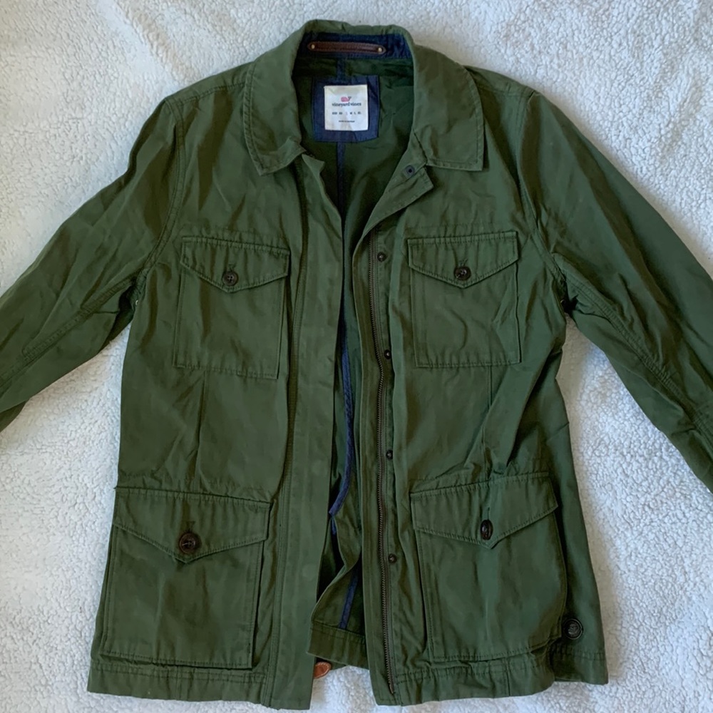 Vineyard Vines army green jacket